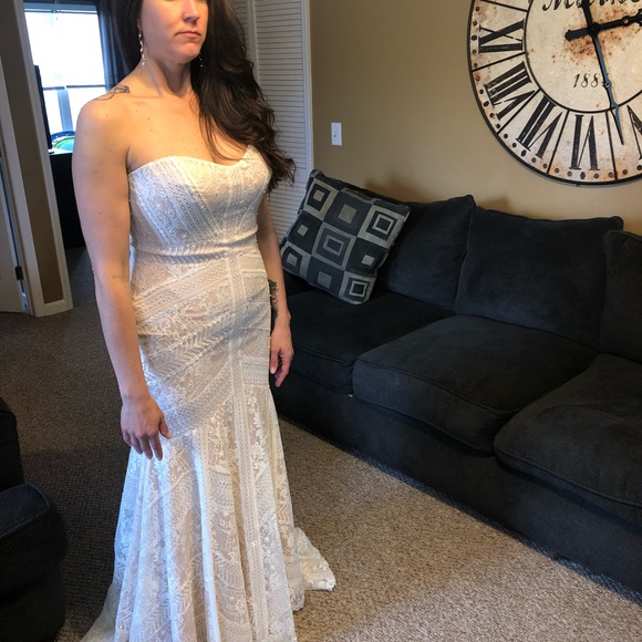 Watters (felin) wedding dress ! - Picture 2 of 4